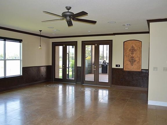 Game room on 1st floor 