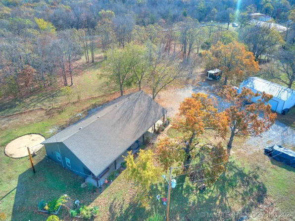 15642 N Grace Hudlen Rd, Hulbert, OK 74441