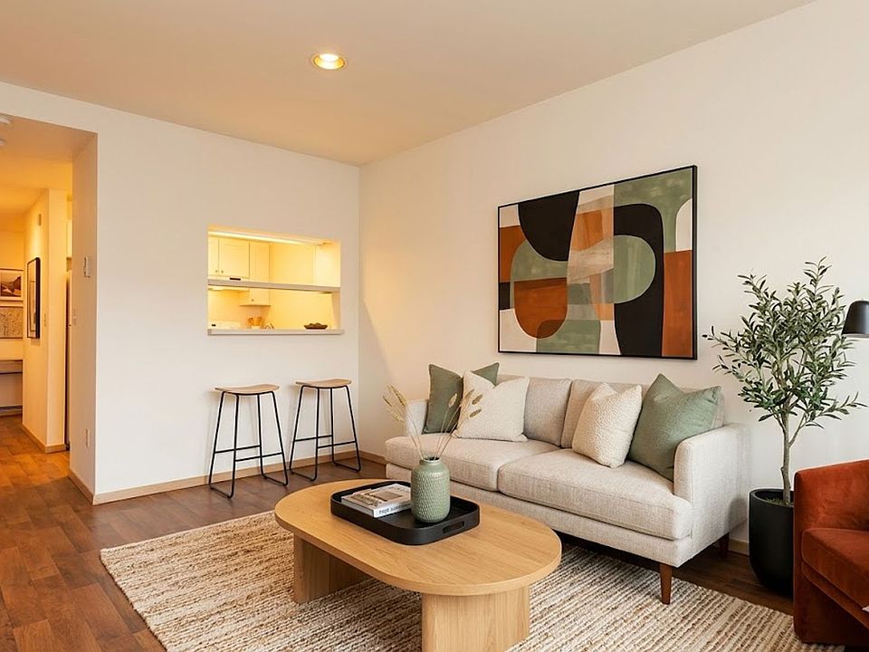 1st image of 6840 Oswego Pl NE APT 305