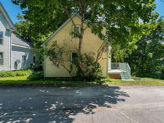 3rd image of 4 Back Hill Street