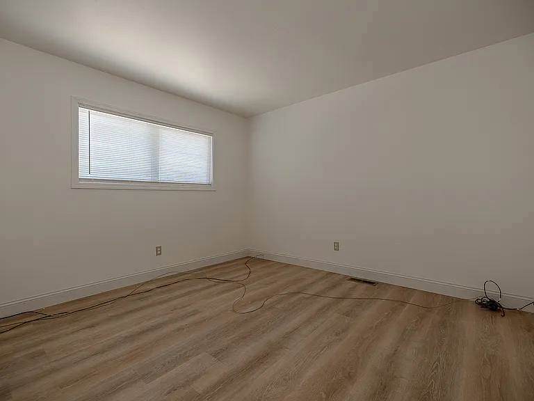 1103 Crescent Ln #1103 — Photo 6