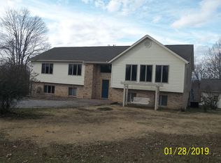 607 Christenson Rd, Deer Lodge, TN 37726