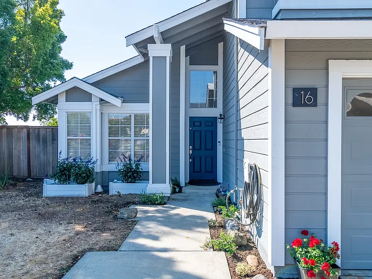 16 Brighton Dr — Photo 4