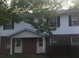 2430 Cypress Dr #2430, Bettendorf, IA 52722