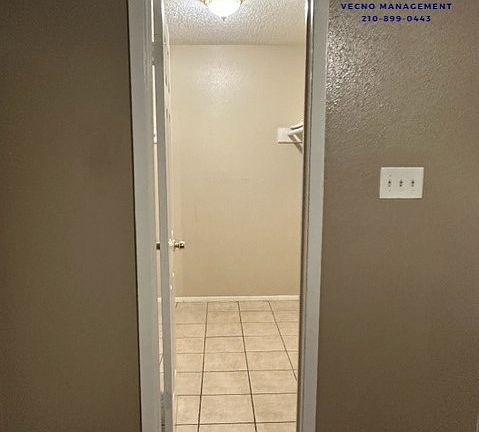 5th image of 3616 Fairmeadows St APT 205