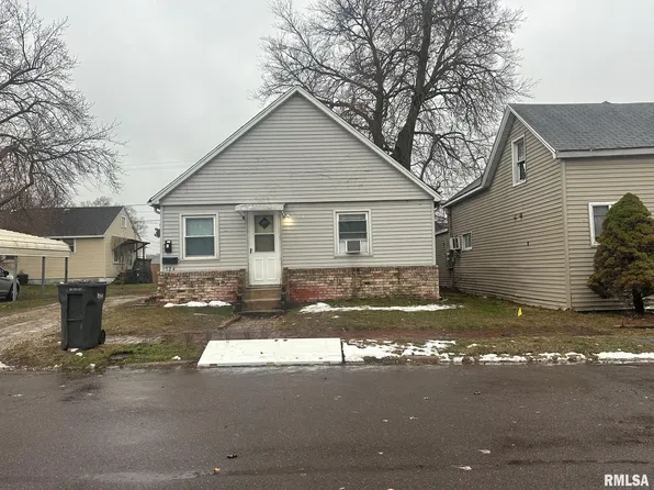 524 Caroline St, Pekin, IL