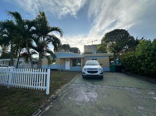 4843 SW 44th Ter, Dania Beach, FL 33314