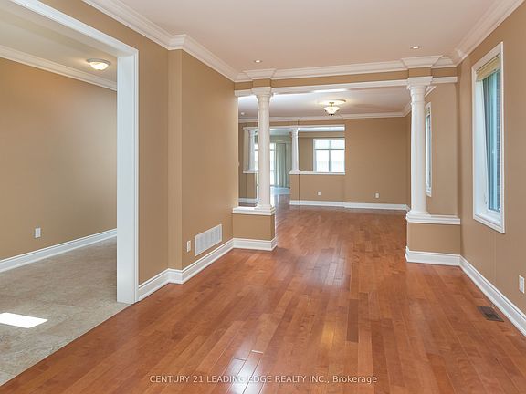 2nd image of 30 James Scott Rd