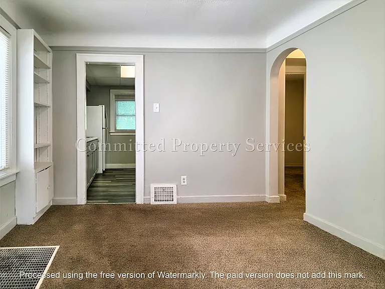 14148 Manor St — Photo 4