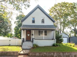 72 Barnum St, Taunton, MA 02780