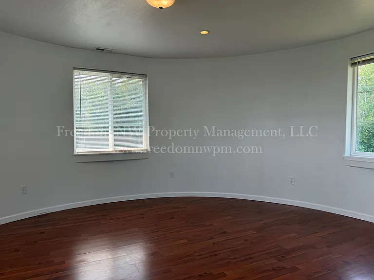 998 Burnt Ridge Rd — Photo 13