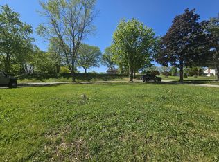 409 Reynolds St, Rockford, IL 61103