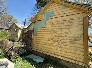 3220 Seminole Rd, Memphis, TN 38111