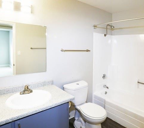 3rd image of 841 Fulton Ave APT 1044