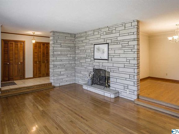 5th image of 10005 Greenview Dr SE