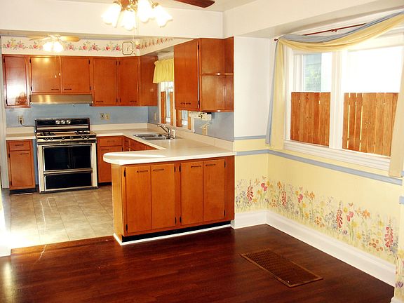 Kitchen and Dining Rm