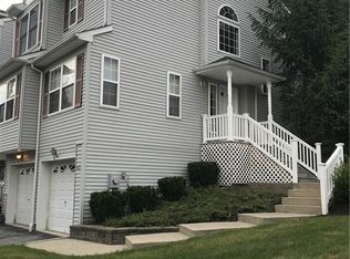 4023 Thomas Paine Way, New Windsor, NY 12553