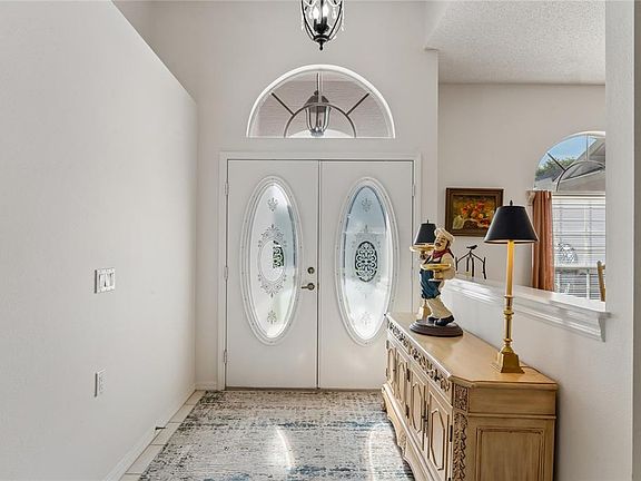5th image of 2047 Overbrook Ln
