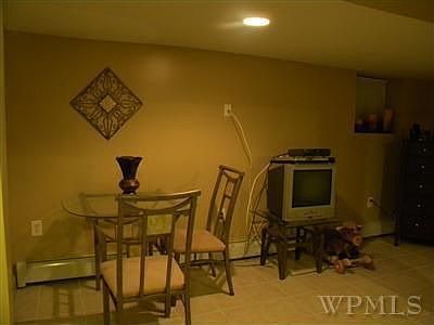 5th image of 821 Logan Ave