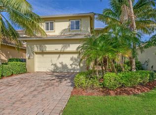 8282 Sumner Ave, Fort Myers, FL 33908