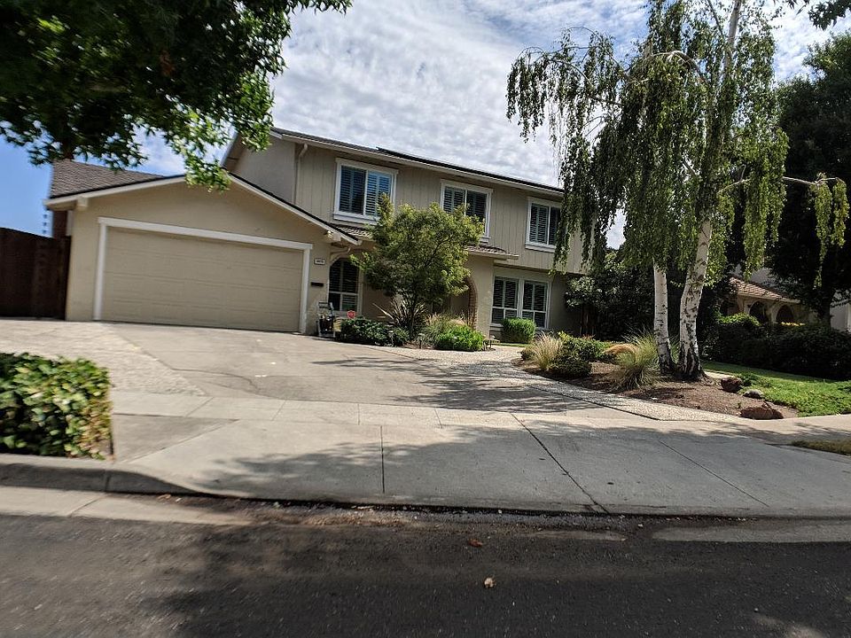 1st image of 6678 Charter Oak Pl