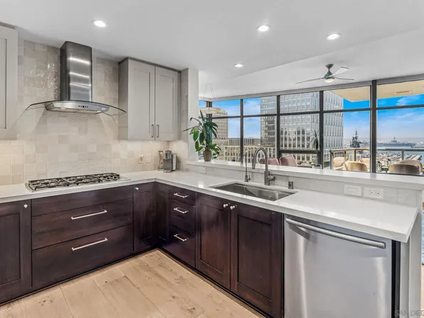 700 W E St Unit 1001, San Diego, CA 92101