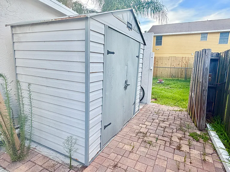 Shed