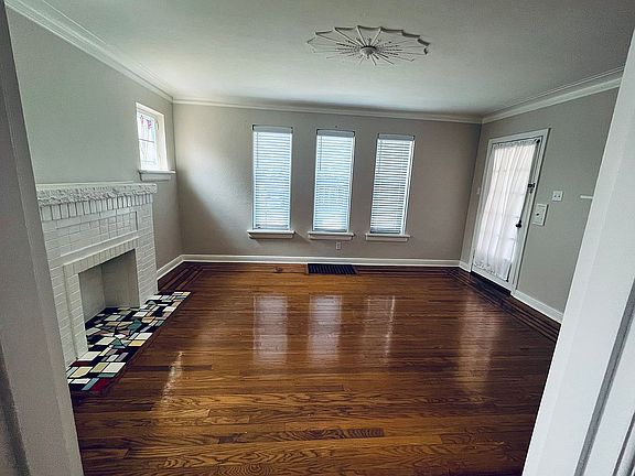 2nd image of 8008 Troost Ave