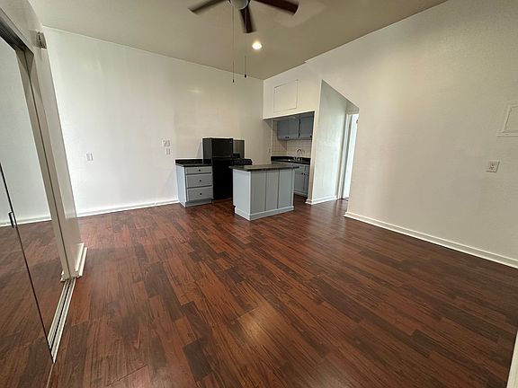 3rd image of 12161 Magnolia St Unit D