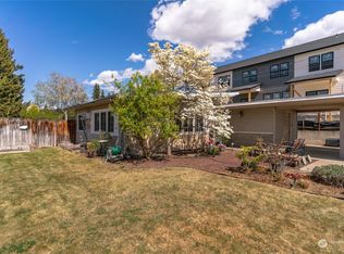 300 13th St NE, East Wenatchee, WA 98802