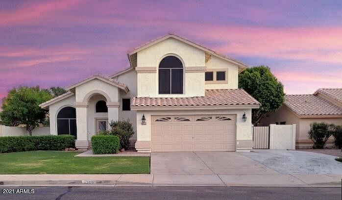 1st image of 1209 W Raven Dr