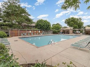 1006 Westbrooke Way APT 1, Hopkins, MN 55343