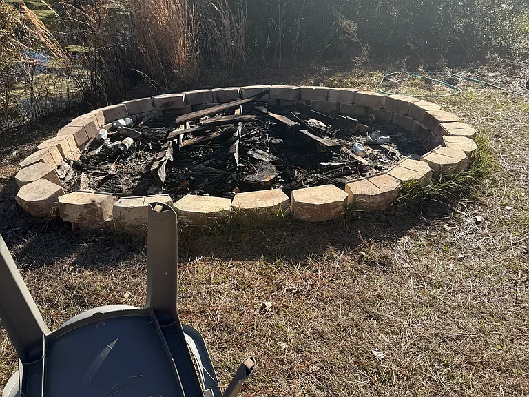 214 Circle Dr — Photo 13