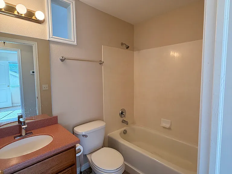 4753 E Kaylee Ct — Photo 11