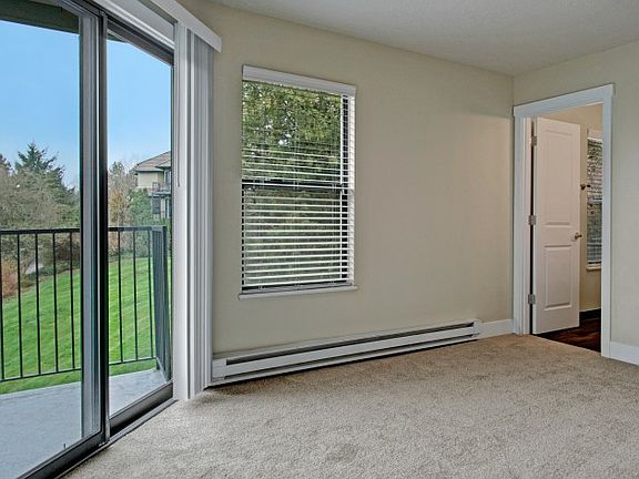 Spacious Bedroom