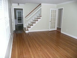 2nd image of 1309 Worcaster Pl