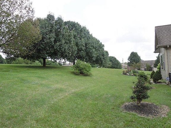 3rd image of 88 Logan Creek Dr