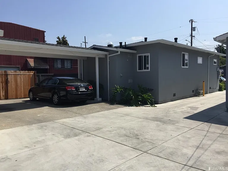1529 Stuart St — Photo 19