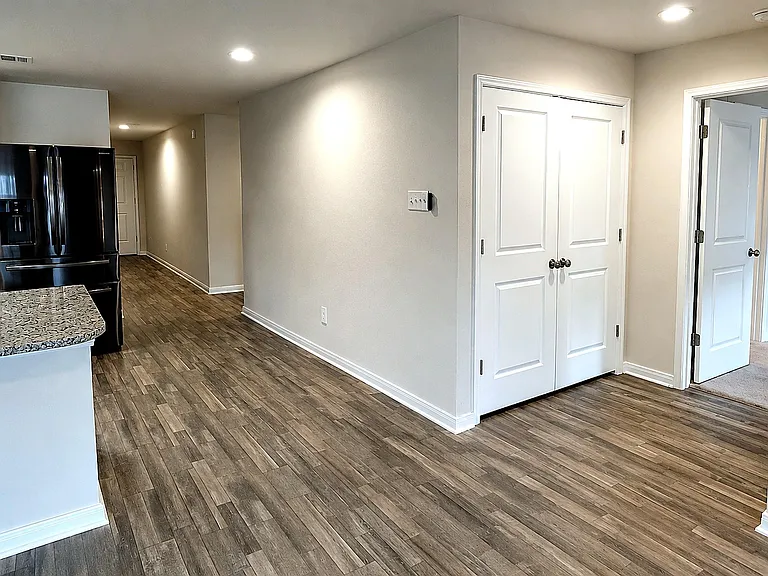 15674 Briar Forest Dr — Photo 12