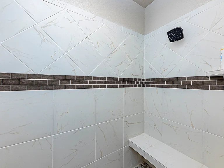 3650 Parkview Dr — Photo 20