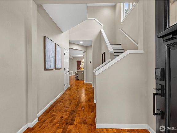 2nd image of 5613 Udall Avenue SE