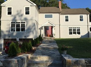 369 Hoyt St, Darien, CT 06820