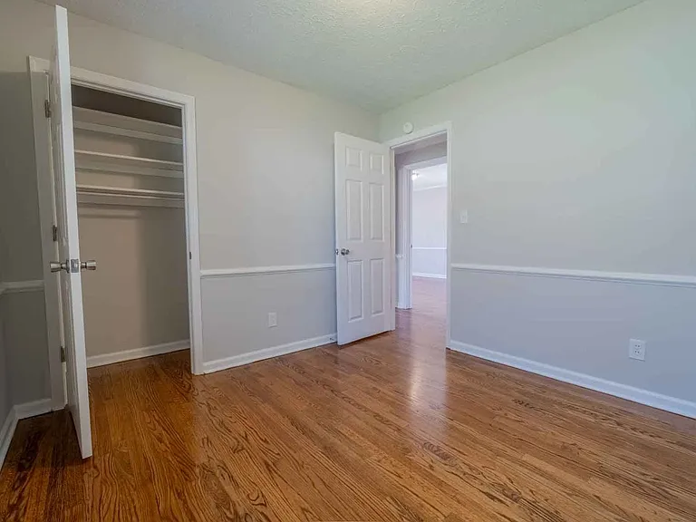 123 Temple Cir — Photo 13