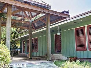 9119 Mosley Rd, Fairhope, AL 36532