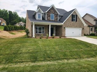 408 Spring Lake Farm Cir, Winston Salem, NC 27101