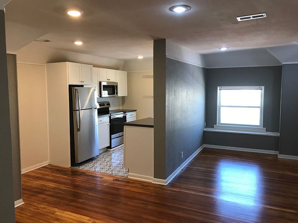 1st image of 527 Gladstone Blvd Floor 3