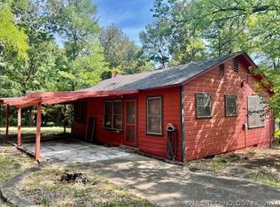 1089 Lake Ln, Fort Towson, OK 74735