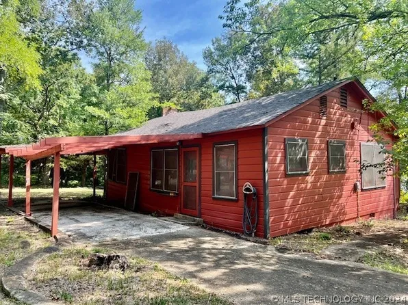 1089 Lake Ln, Fort Towson, OK 74735