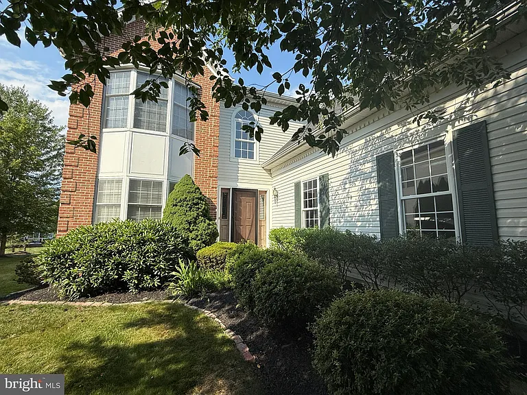 210 Kimberton Dr — Photo 30