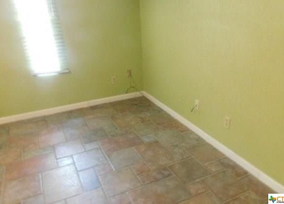 4th image of 711 N 23rd St